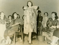 [다큐] 한국 최초의 패션 디자이너 ‘노라노’ 세계 패션사의 숨은 영웅을 찾아서 | 오펀 | 패션, 패션 디...