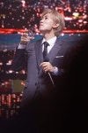 Pin page Pin de ~Laura 나나 em 내 이혁재  em 2024