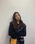 LABOUM 라붐 on Instagram: “[#솔빈] 오늘은 안산 신안코아로=33🚙 #라붐 #LABOUM #SOLBIN #우리동네_요즘시장” em 2021