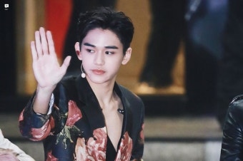 TᗩEᕼYᑌᑎᘔ (Junseo1THE9) NCT | Lucas #NCT #NCT2019 #NCT2018 #WayV #威神V #Lucas #HuangXuxi #WongYukhei #루카스 #黄旭熙...