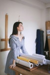 윤지
