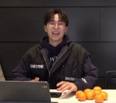 투모로우바이투게더(svt)2/25live🐰💎 투모로우바이투게더(svt)2/25live🐰💎 | Txt, Uniform