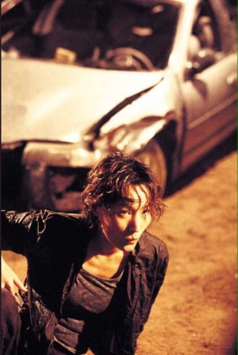 피도 눈물도 없이 No blood no tears (류승완 Ryoo Seung-Wan, 2002) | Le foto