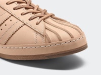 헨더 스킴이 오마주한 아디다스 오리지널스 NMD R1, 슈퍼스타, 마이크로페이서 공식 발매(adidas Originals NMD R1, Superstar... 