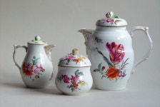 KPM에 있는 Hayoung Jung님의 핀