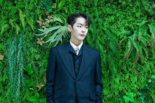 Pin by BEAUTIFUL PICS 🐨💜🐿️ on ONLY ONE OF/ 온리원오브 | Guess, One, Bump