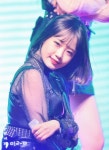 도댕 프리뷰.  181112 한중국제영화제 #최유정 #김도연 #위키미키（画像あり） | 女の子