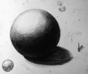 어두운 부분을 목탄으로 먼저 칠한 다음 연필을 얹으면 더욱 깊이감이 있어 보인다.