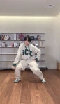 [BTS 방탄소년단 지민]인스타그램 스토리 - BTS 공식 인스타그램 & 틱톡 - 지미니의 메들리 댄스타임 #2 (230211) in 2023 | Bts...