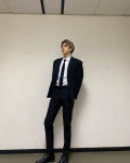 Pin page Pin de Gabriela Albornoz en 정우석 ( WOOSEOK ) | Tamaki, Foto, How to pose