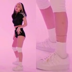 Pin page JENNIE KIM (제니김) on Instagram: “200706 •JENNIE has a knee injury & an ankle injury , And she did great🥺!...