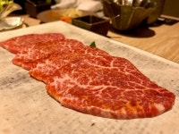 美食一餐에 있는 핀