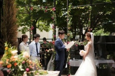 Pin page Pin by 마리앤코 on 마리앤코 청담점 | Table decorations, Wedding, Decor