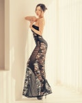 고타야 on Instagram: “그만 자자... 넷플릭스 보다 밤샐듯;; . .” in 2021 | Dresses, Mermaid formal dress, Fashion