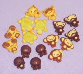 Ceramics에 있는 Brittany E Lakin Illustration님의 핀 - 2025 | 점토 소품, 점토 공예, 공예