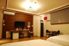 쾌적한 환경 전 객실 LG스타일러 설치  #평택 #평택모텔 #아이모텔 #평택핫플 #평택맛집 인근 #평택숙박 #평택출장 #평택커플 #평택… | 환경