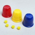 Kingmagic Three Balls Return Cups Magic Toy Magic Props G0595 - KotiMart.Com | 컵, 빨강, 장난감