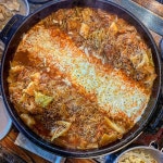 치즈추가-4,000원 사리추가-2,000원 ▫️매싸닭갈비를 먹으려다가 맵대서 그냥 고수닭갈비를 먹었는데,, 너무너무… - 2021 | 갈비, 고수, 닭