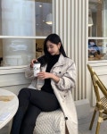 더르넬はInstagramを利用しています:「웰론 소재의 가벼우면서도 따듯한 야상패딩 이에요 시크한 무드와 캐쥬얼 까지 소화하는 매력적인... 