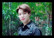 scode=mtistory2&fname=https://blog.kakaocdn.net/dn/bhJEy8/btqF9DKQaXo/76Sgk16EXbxl7u8bakzEh1/img.gif | 박지민, 지민 