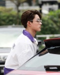 Pin page Pin by Septyzaa on NCT (엔씨티) | Lucas nct, Lab coat, Coat