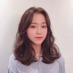 • 2019 헤어스타일 중간머리 플라워펌 🌸 풍성한 웨이브로 작은얼굴 만들기!