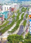 이렇게 생겼던 전주역 앞이요롷게 바뀌었습니다. | 도시, 도로