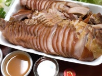 크리스마스에는 축복을 크리스마스에는 사랑을  아니죠 크... - in 2020 | Food, Pork, Meat