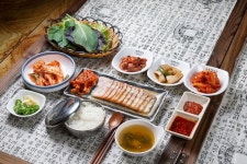수지큐 스토리 :: [15시간을 공들여 만든 전통수제요리] 족발 편육 셋팅 | 식품 아이디어, 푸드 코디네이션, 음식 음료