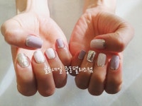 #골든네일 #중동팰리스점 #부천네일 #중동네일 #신중동네일 #인기네일 #네일아트 #이달의아트 #젤네일 #네일 #부천중동네일... 