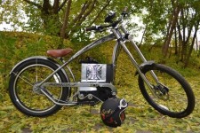 Desperado e-bike features two motors, and 80 km/h top speed | Ebike, Bike, Motorised bike