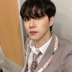 “[#동한] 재밌었다아앙💕”