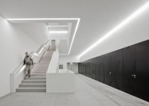 *황동 이중외피는 아트센터의 상징성을 배가 시킨다 [ Pitagoras Arquitectos ] International Centre for the Arts Jo... 