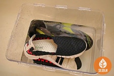 코코언니에요^^ 일반 빨래는 망설임없이 세탁기에 넣지만, 운동화는 세탁기로 빨기가 망설여져요. 손상을 줄이기 위해 세탁망에 넣어서 옷을 빨..... 