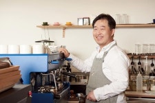 미운 사람 있으면 카페 창업을 권하세요 | 전성기 | 바리스타, 사람, 카페