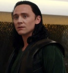 톰 히들스턴에 있는 수민 송님의 핀 | 마블, 형제