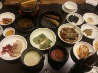 한정식,간장게장,돌솥밥 korean foods, soy sauce crab, rice of stone pot    사상체질약선음식의 효능  http://www.iwooridul.com... 