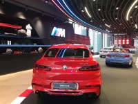 #주말 차 좋아하는 신랑 따라 차 구경하고 시승🚗 국내최초 M 퍼포먼스 스튜디오가 해운대에 오픈했어요 !! . . #bmw #동성모터스... 