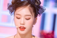 오마이걸 미미 리얼러브 인기가요 PC직캠 사진들 오마이걸 미미 리얼러브 인기가요 PC직캠 사진들 | Oh my girl jiho, My girl, Girl