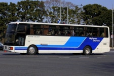 Pin by Mrlimjk on 고속도로교통기관 in 2023 | Bus, Big trucks, Saloon