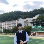 김현진 on Instagram: 우형이 나왔어요 #배티비 #시배달