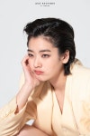 씨네21 단독 커버 장식한 이주영 : 네이버 포스트 in 2020 | Lee joo young, Young, Fashion