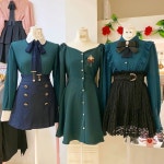 Pin page 홍대썸데이즈’s Instagram photo: “가을이랑 찰떡인 딥그린코디💚🖤 - 1번코디 : 리본set마리 배색blouse / 버디... 