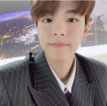 스테이랑 스트레이키즈한테 정말 의미있는 3월 25일에 컴백이라니 진짜 뜻깊은 것 같아요. 앞으로도 최선을 … | Stray kids... 