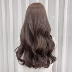 살롱드잇🌿강남역미용실 on Instagram: “모카브라운 + 엘리자벳펌... 컬러입니다 ! 톤다운 🙅🏻♀️ 블랙염색🙅🏻♀️ 버진헤어만…