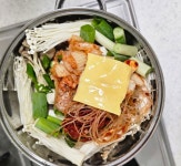 부대찌개 만들기 Making  BuDae JJiGae 