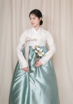 아이웨딩 > 브랜드 > 웨딩한복 > 반가의우리옷