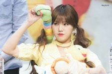 미미에 있는 예인 서님의 핀