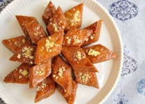 Korean Honey Pastry (약과 Yakgwa or Yakwa)