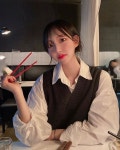 갔다왔다 ❤︎ 다 맛있지만 생참치 김밥이 진짜 별미라 생각 .. 다들 성수명당가면 무조건 생참치 김밥…” - 2021 | 내 사랑, 생각, 사랑
